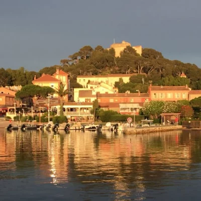 Logo Association Yacht Club de Porquerolles